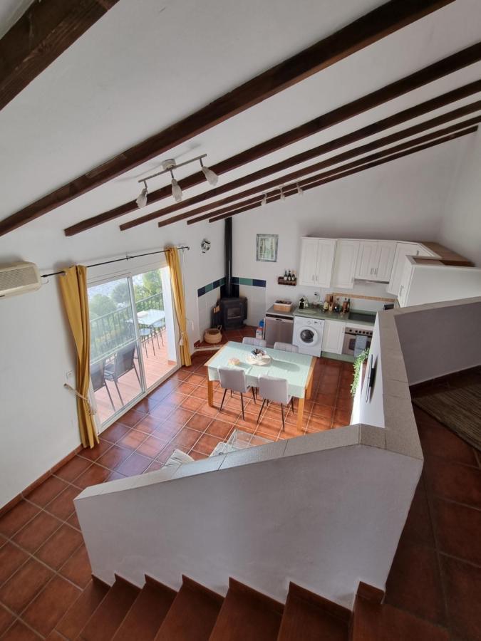 Lovely 2 Bed Apartment With Stunning Views & Pool Cómpeta Exteriör bild