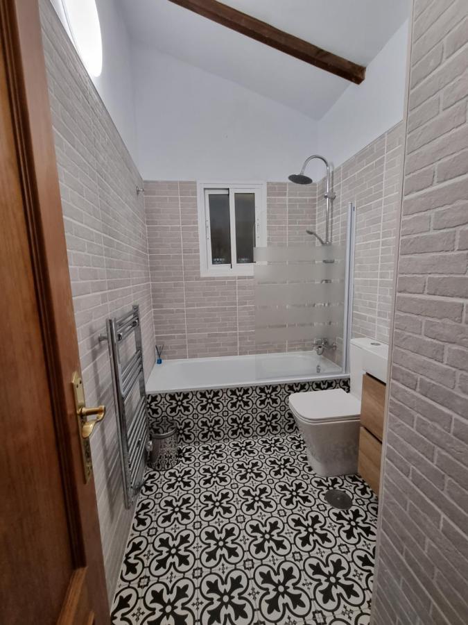 Lovely 2 Bed Apartment With Stunning Views & Pool Cómpeta Exteriör bild