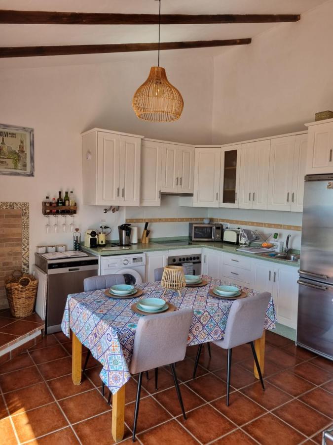 Lovely 2 Bed Apartment With Stunning Views & Pool Cómpeta Exteriör bild
